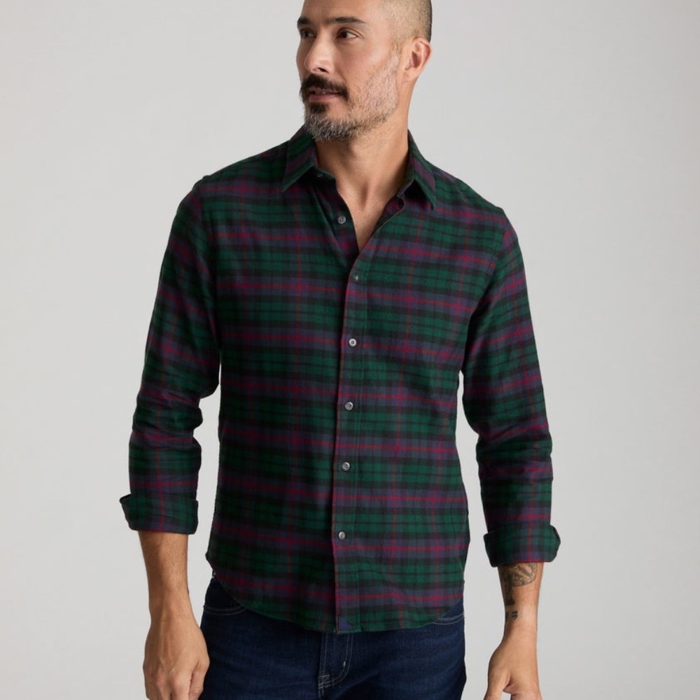 UNTUCKit Slim Fit Flannel Shirt - Men’s Large - Green/Red Plaid Button Down